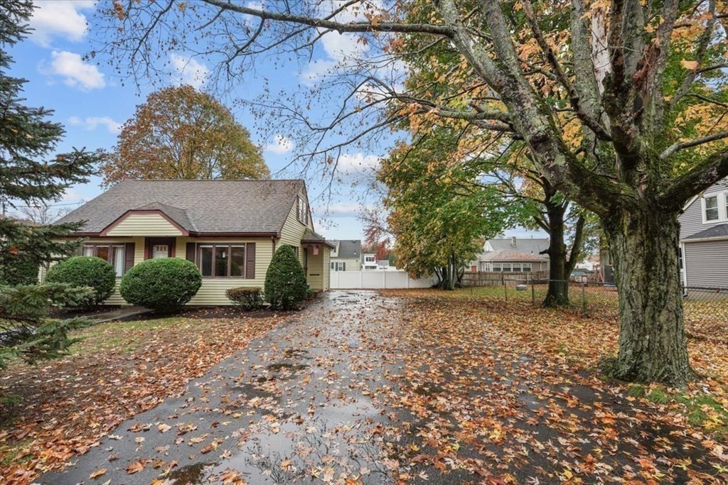 16 Edgehill Road Norwood, MA 02062 - Photo 21 of 27 Gallery Image 21