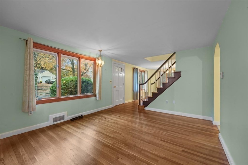 16 Edgehill Road Norwood, MA 02062 - Photo 3 of 27 Gallery Image 3