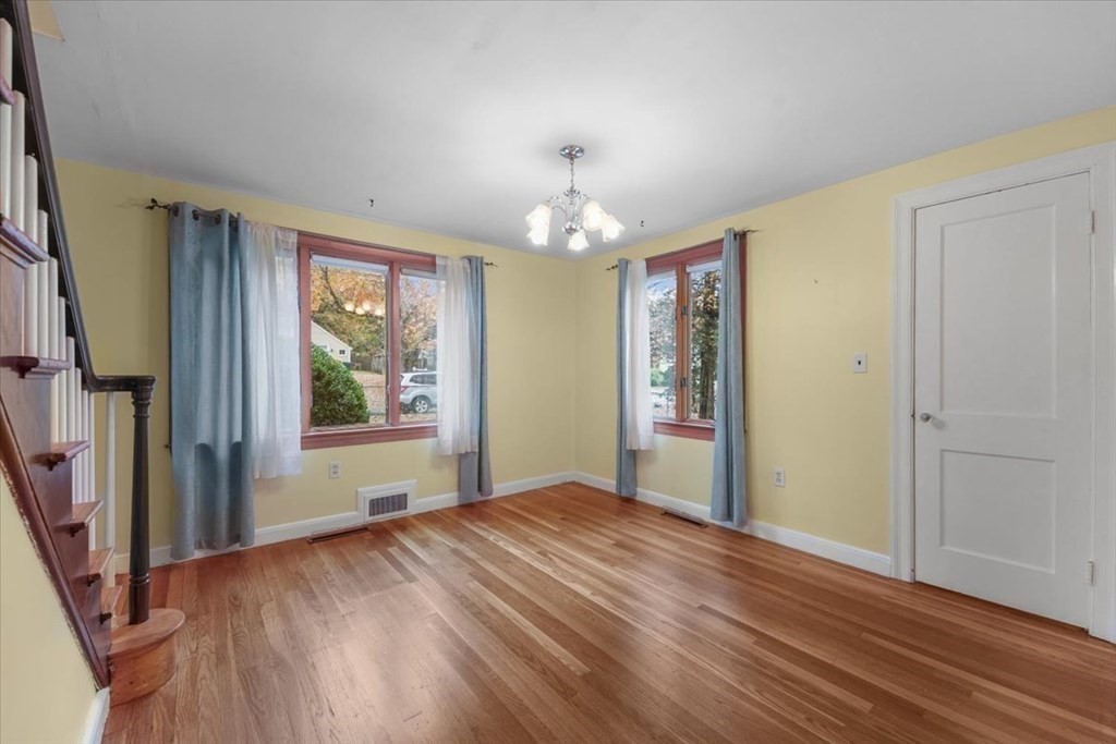 16 Edgehill Road Norwood, MA 02062 - Photo 7 of 27 Gallery Image 7