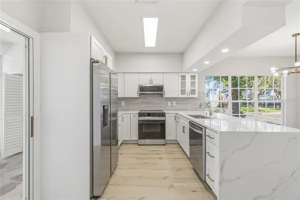 $329,900 | 2709 Penzance Street, Palm Harbor, FL 34684