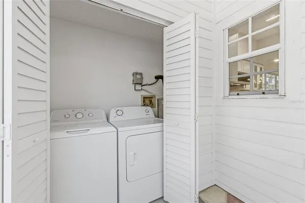 $329,900 | 2709 Penzance Street, Palm Harbor, FL 34684