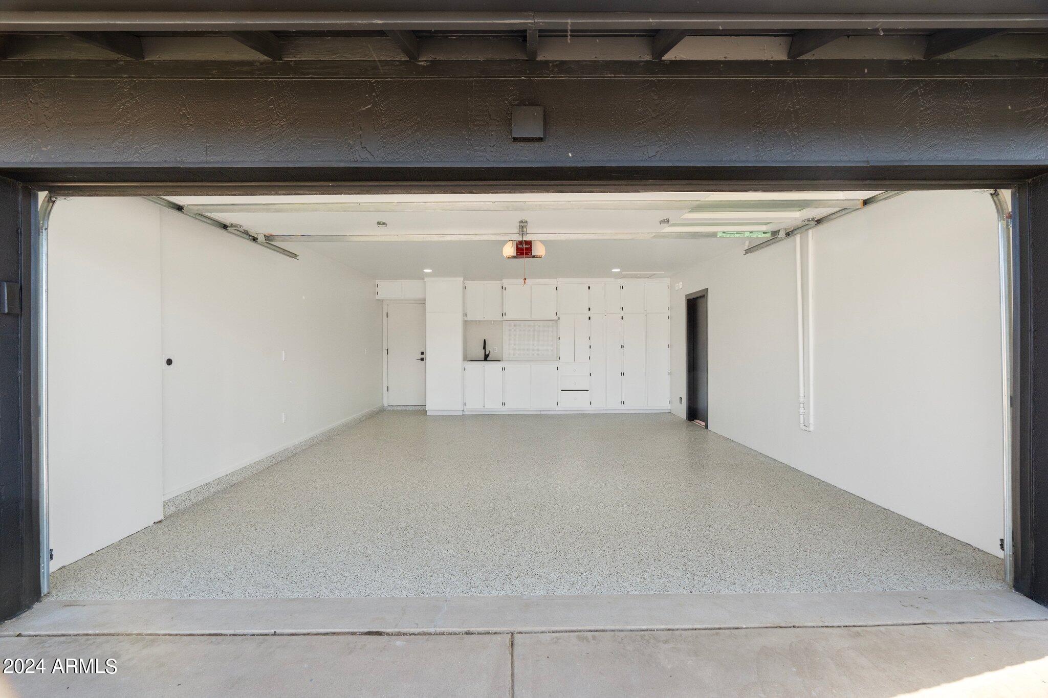 1643 West Griswold Road Phoenix, AZ 85021 - Photo 19 of 81 61-DSC05277