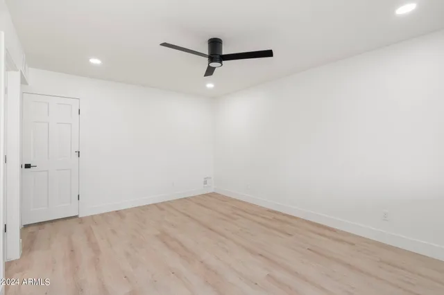 $7,999 | 1643 West Griswold Road, Phoenix, AZ 85021