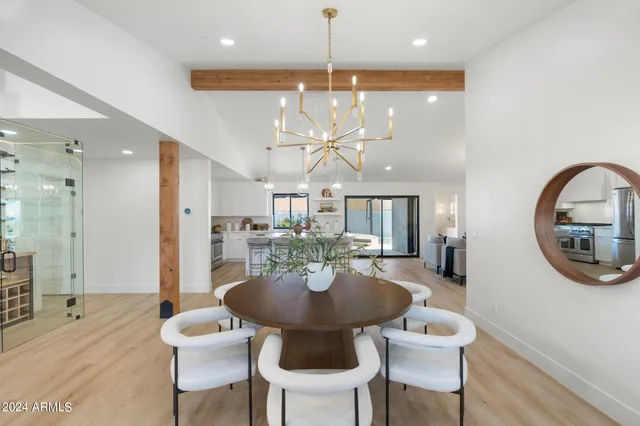 $7,999 | 1643 West Griswold Road, Phoenix, AZ 85021