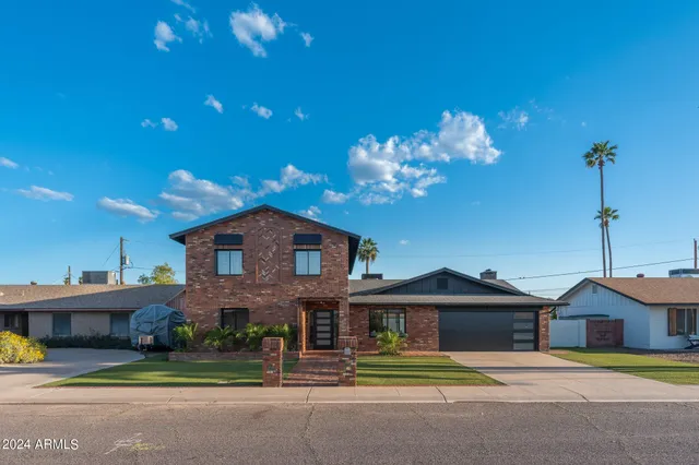 $7,999 | 1643 West Griswold Road, Phoenix, AZ 85021