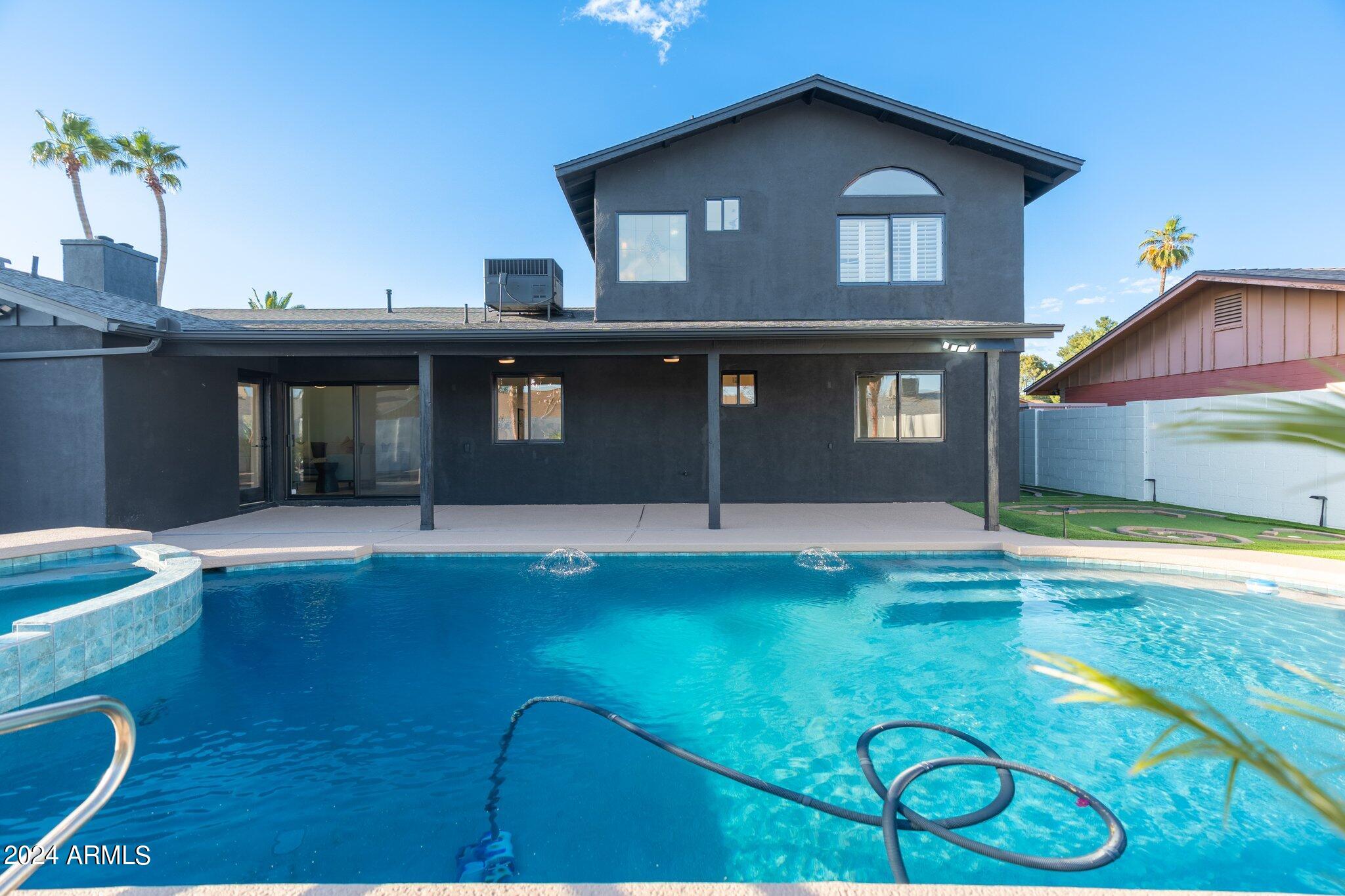 1643 West Griswold Road Phoenix, AZ 85021 - Photo 73 of 81 a front view of a house with a yard
