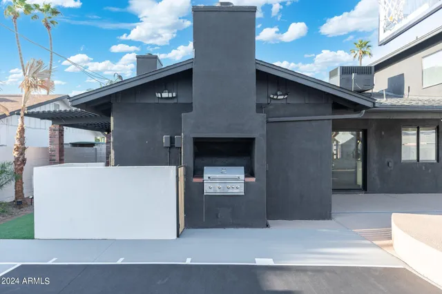 $7,999 | 1643 West Griswold Road, Phoenix, AZ 85021