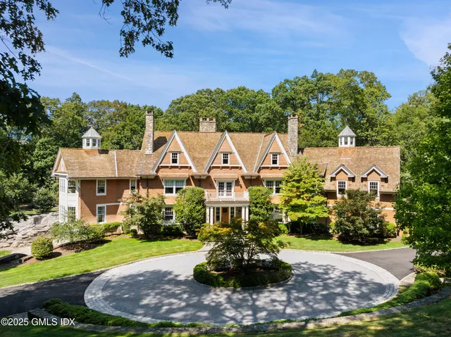 $8,250,000 | 34 Dublin Hill Drive, Greenwich, CT 06830