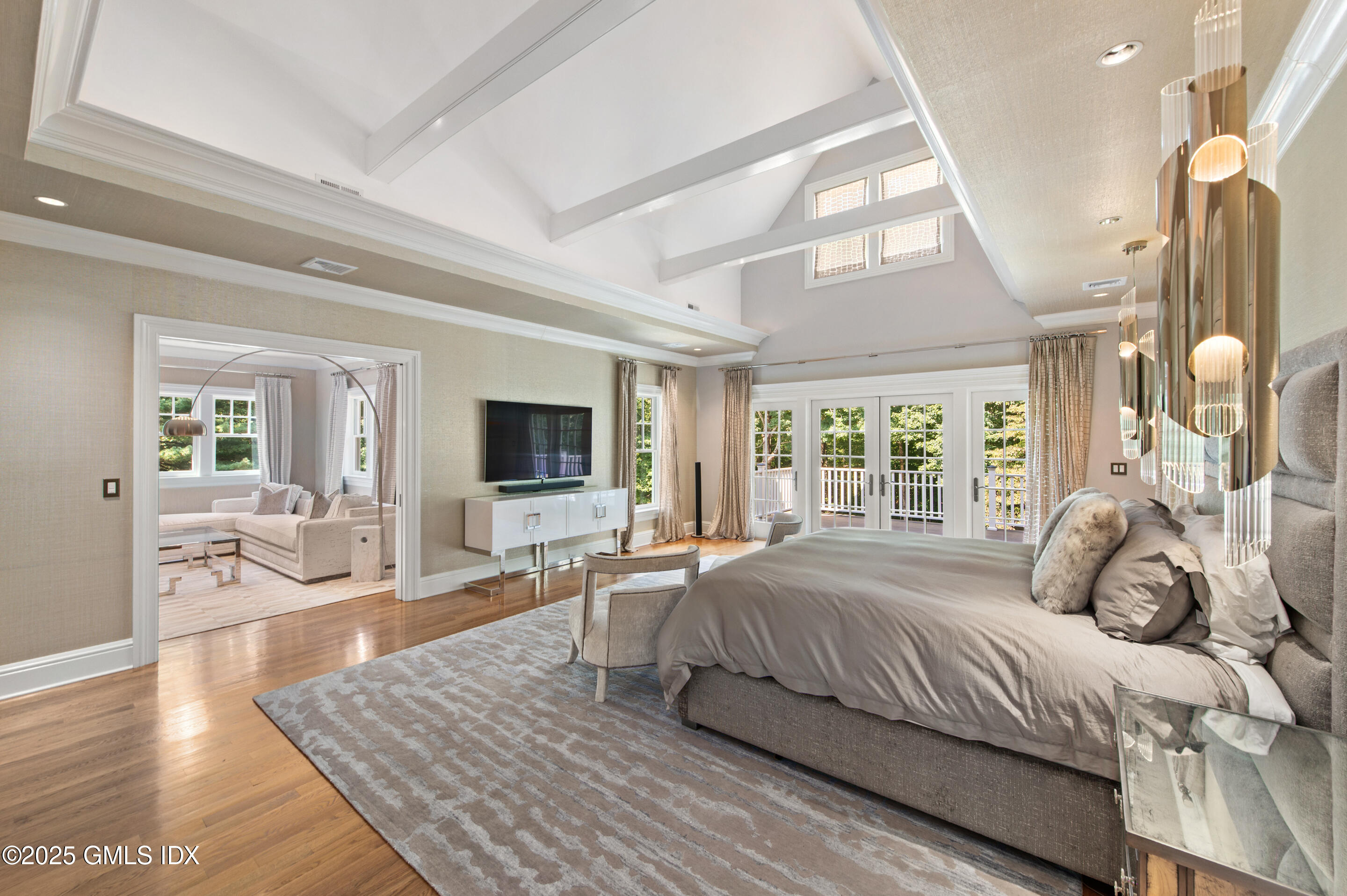 34 Dublin Hill Drive Greenwich, CT 06830 - Photo 22 of 34 PRIMARY BEDROOM