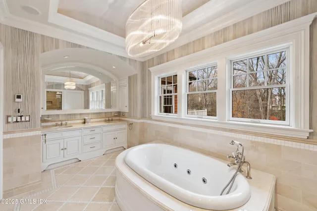 $8,250,000 | 34 Dublin Hill Drive, Greenwich, CT 06830