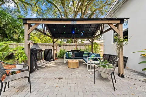 $734,500 | 1543 Southwest 32nd Street, Fort Lauderdale, FL 33315