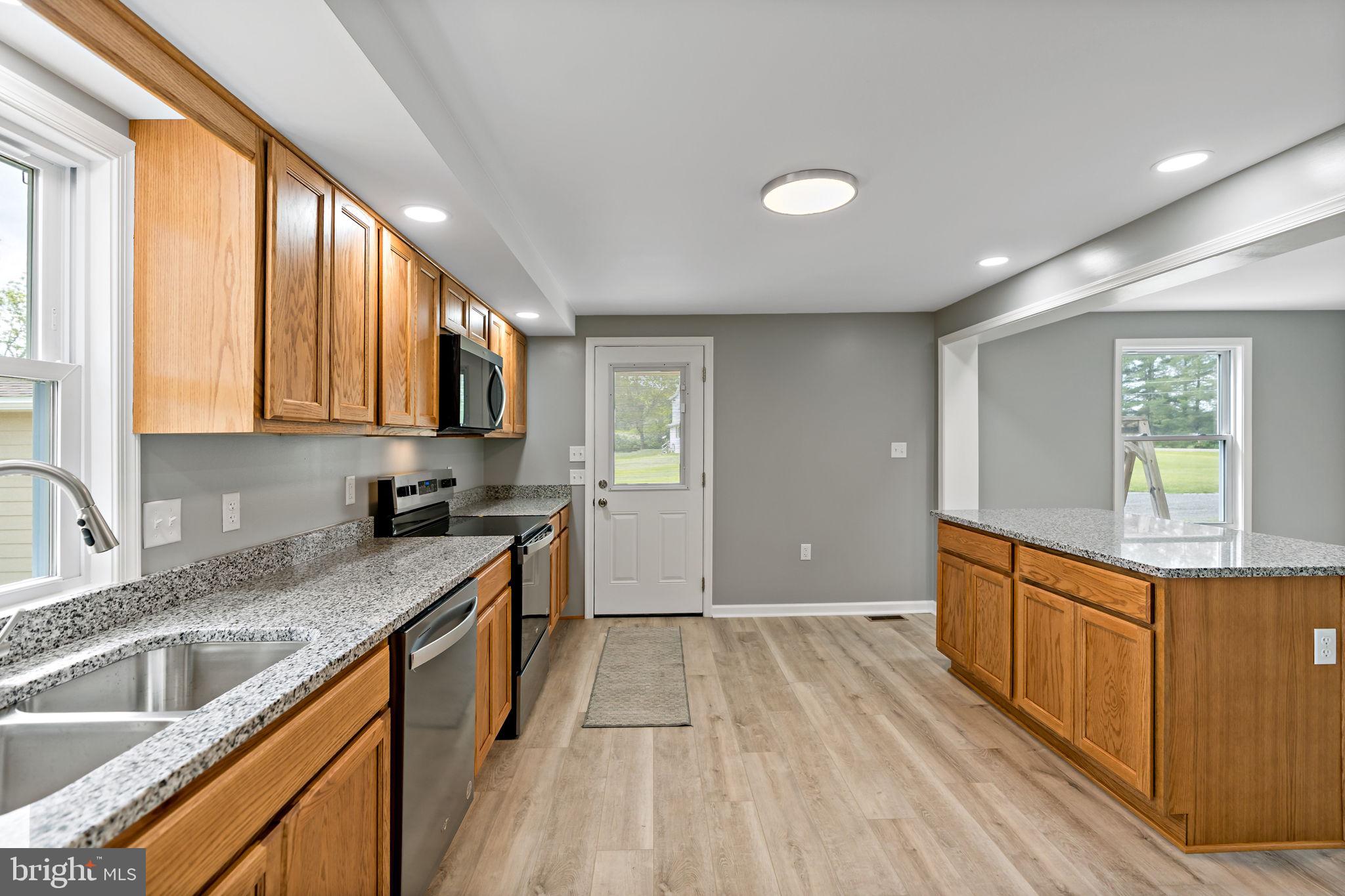 7021 Winchester Grade Road Berkeley Springs, WV 25411 - Photo 3 of 46 Spacious kitchen