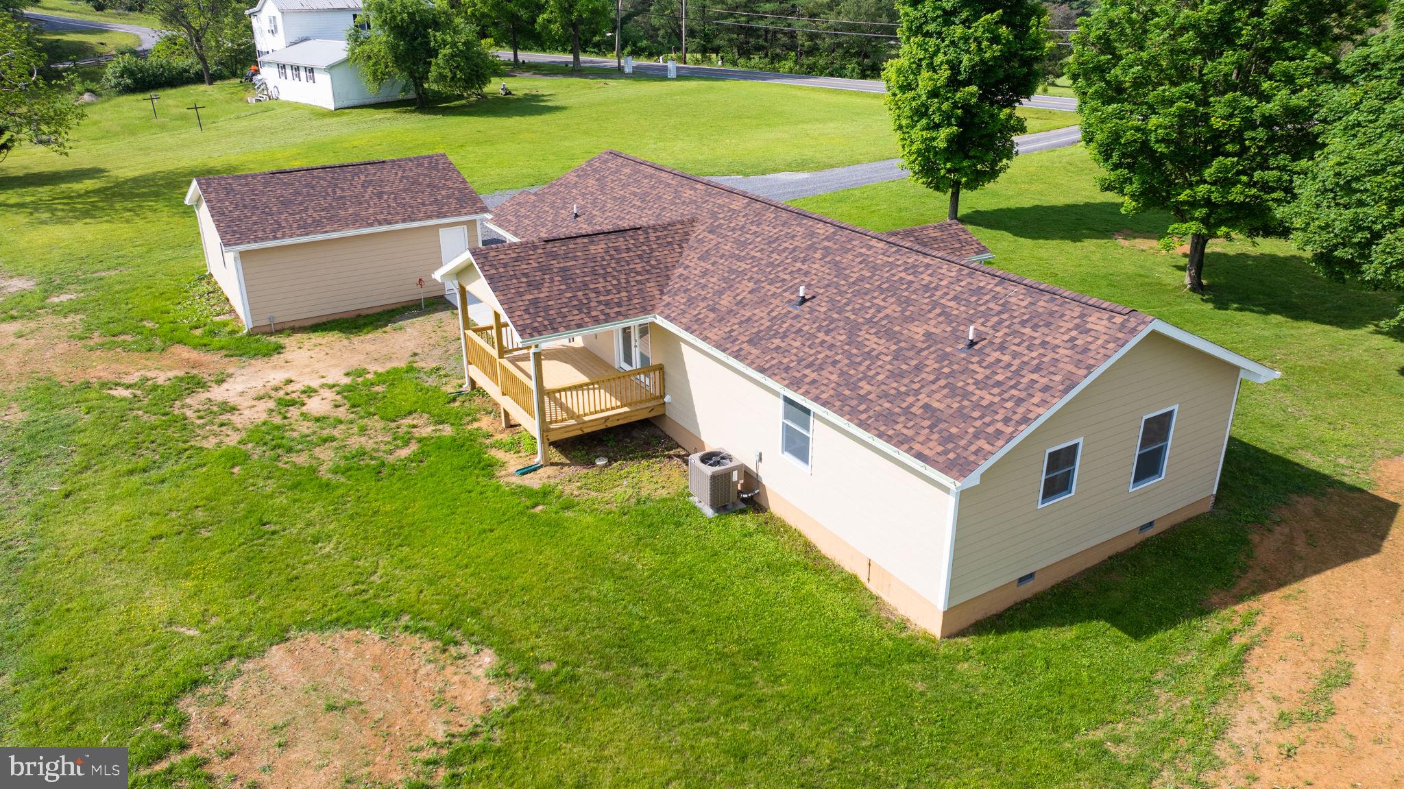 7021 Winchester Grade Road Berkeley Springs, WV 25411 - Photo 41 of 46 Gallery Image 41