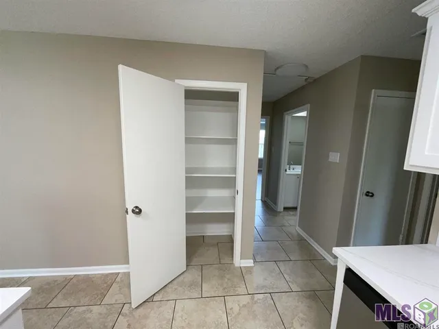 $225,000 | 3317 Myrtle Grove Drive, Baton Rouge, LA 70810