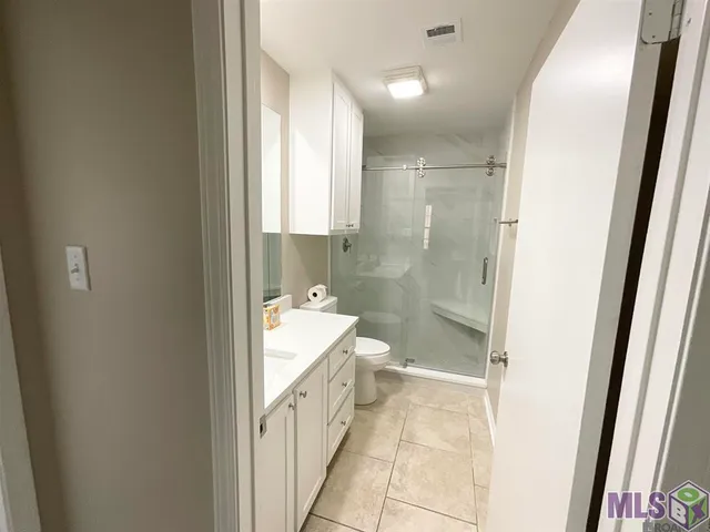 $225,000 | 3317 Myrtle Grove Drive, Baton Rouge, LA 70810