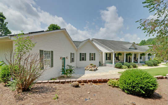 6102 Airline Road Young Harris, GA 30582 - Photo 1 of 1 Main View