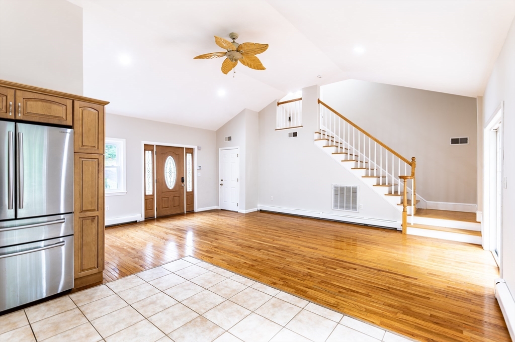 88 Forrest Road Westford, MA 01886 - Photo 9 of 42 Gallery Image 9