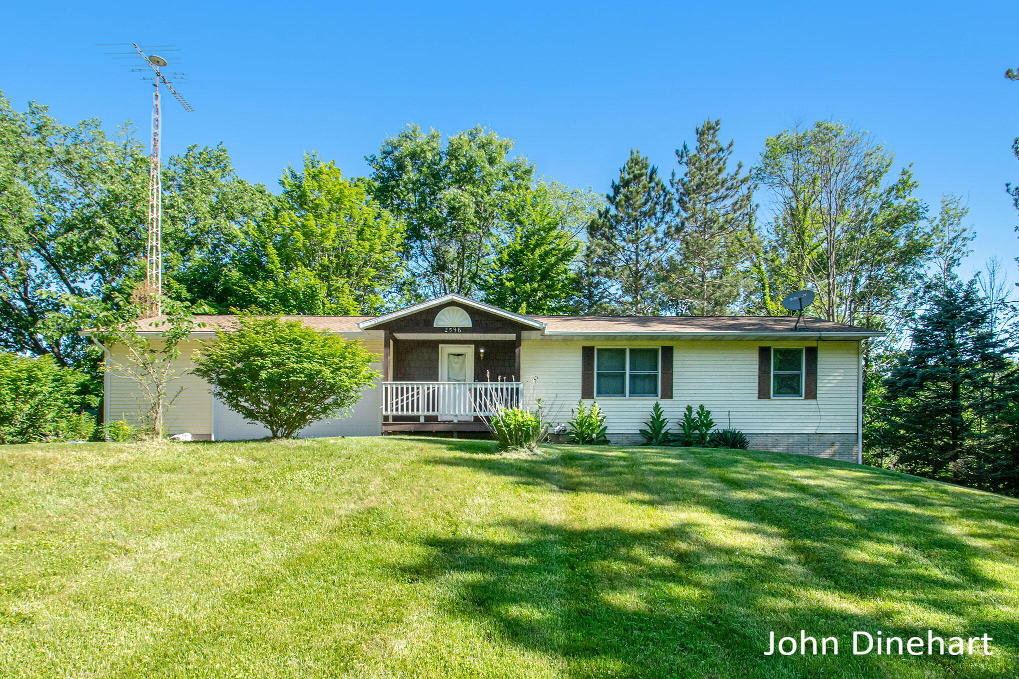 2596 West Fenwick Road Fenwick, MI 48834 - Photo 1 of 17 DSC_9600