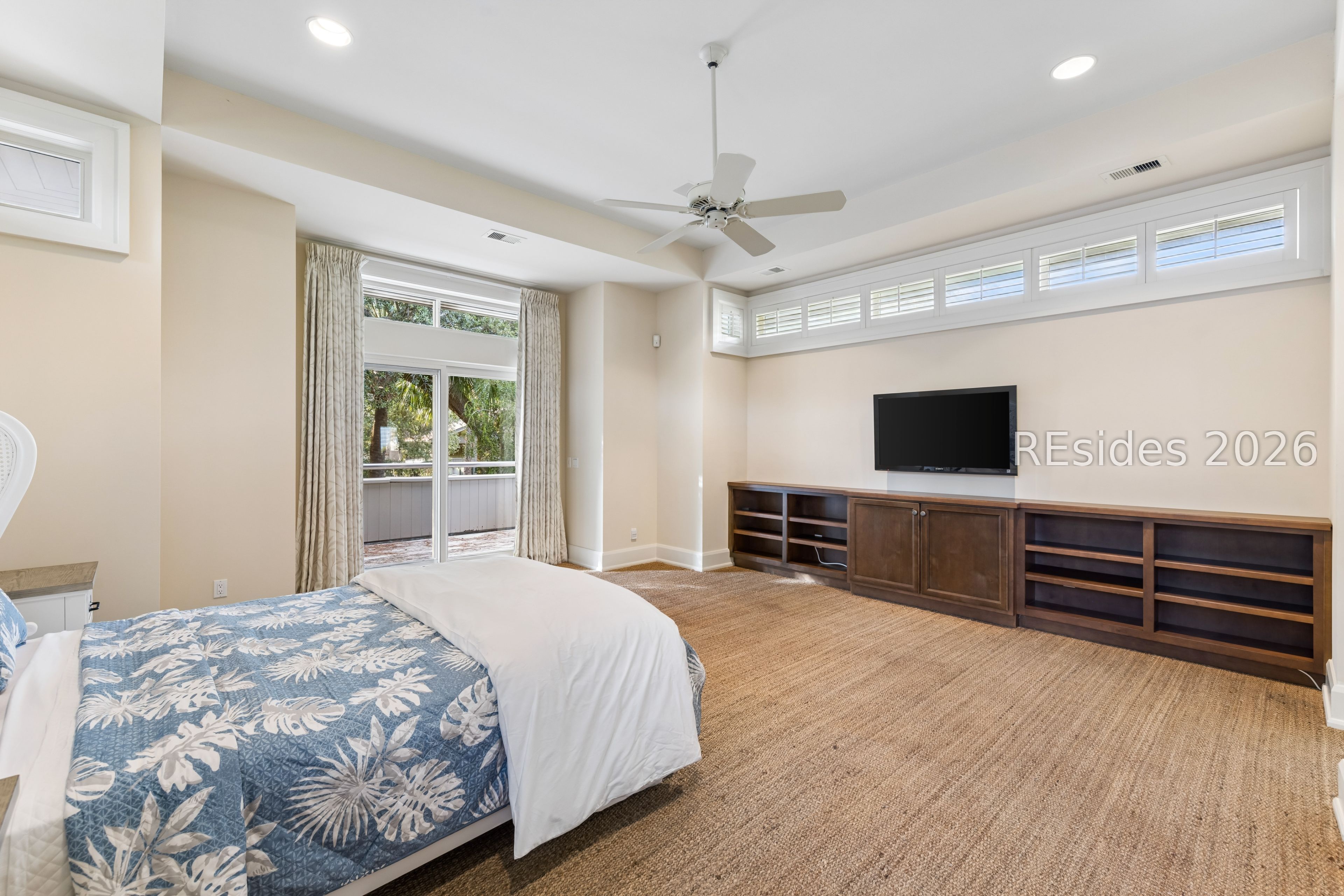 21 Red Cardinal Road Hilton Head Island, SC 29928 - Photo 33 of 54 Large guest bdrm with private deck or media room