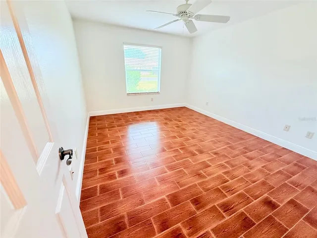 $364,000 | 995 Joiner Place, The Villages, FL 32162