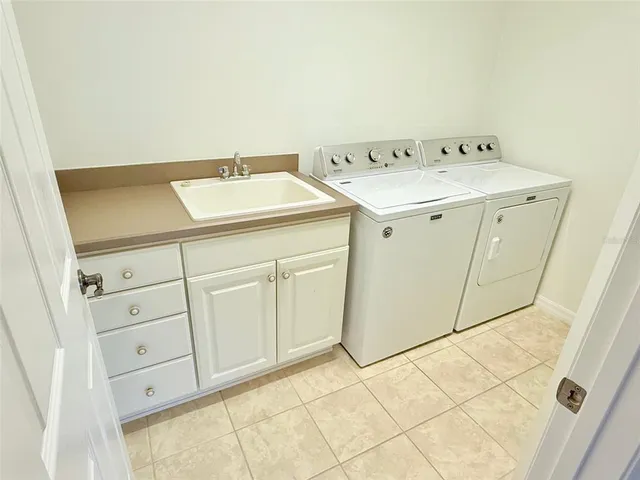 $364,000 | 995 Joiner Place, The Villages, FL 32162