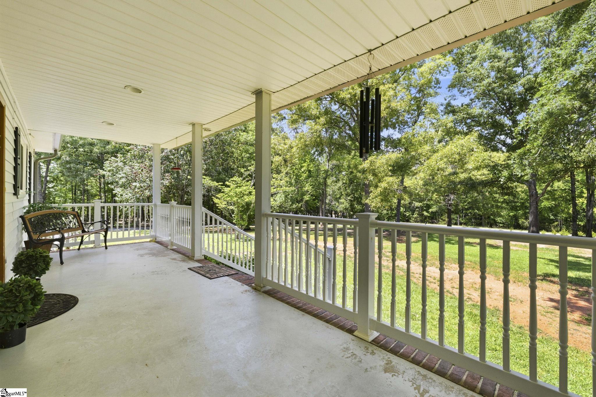 7446 Neely Ferry Road Laurens, SC 29360 - Photo 5 of 42 Gallery Image 5