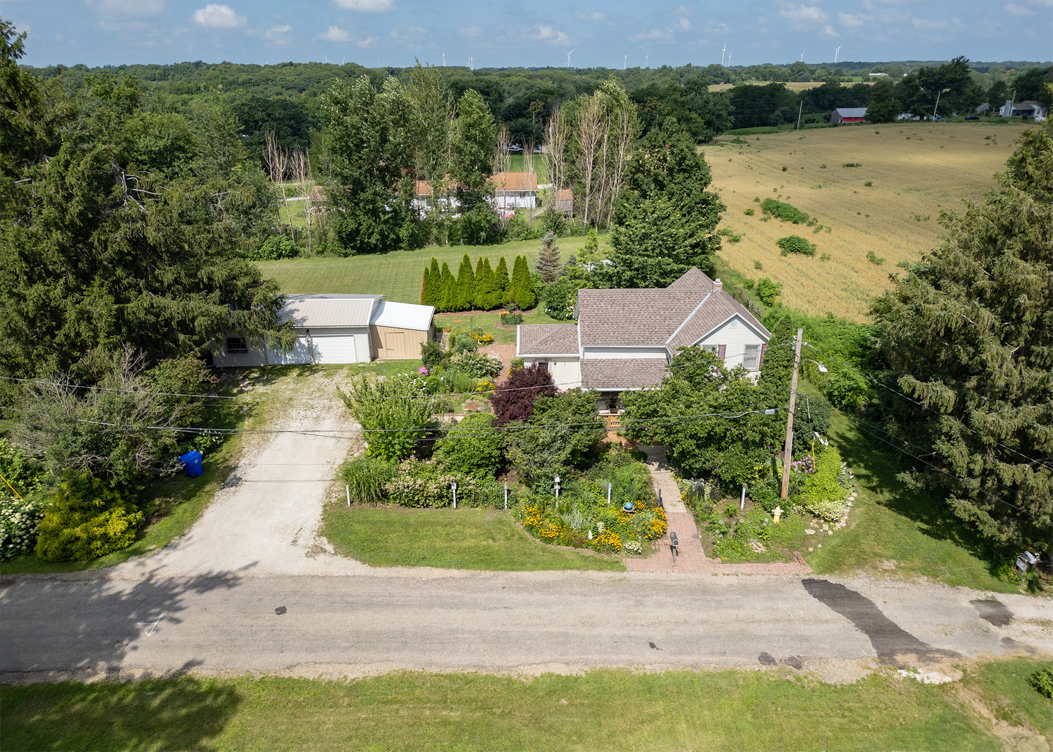 631 North Adams Street Kewanee, IL 61443 - Photo 7 of 31