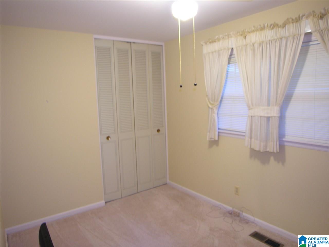 536 Edgecrest Circle Birmingham, AL 35209 - Photo 23 of 33