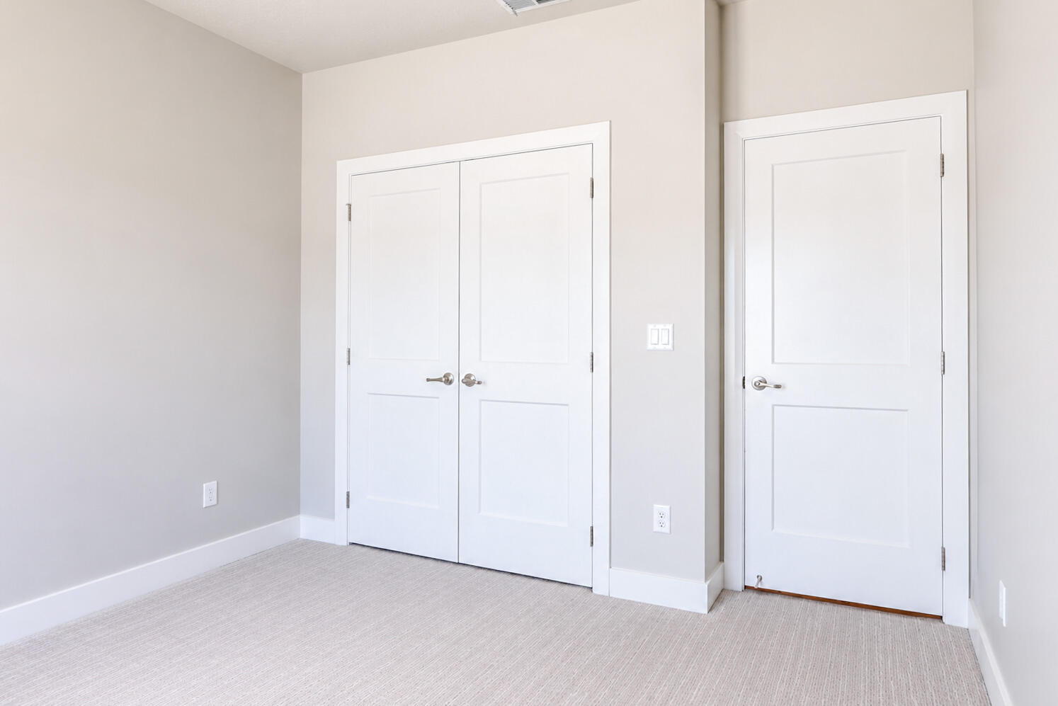 94 North Windsor Road Cedar City, UT 84720 - Photo 45 of 57 Bedroom 3