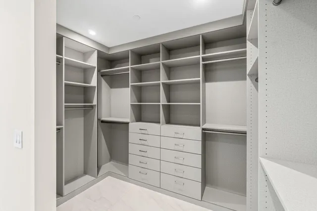 a view of walk in closet