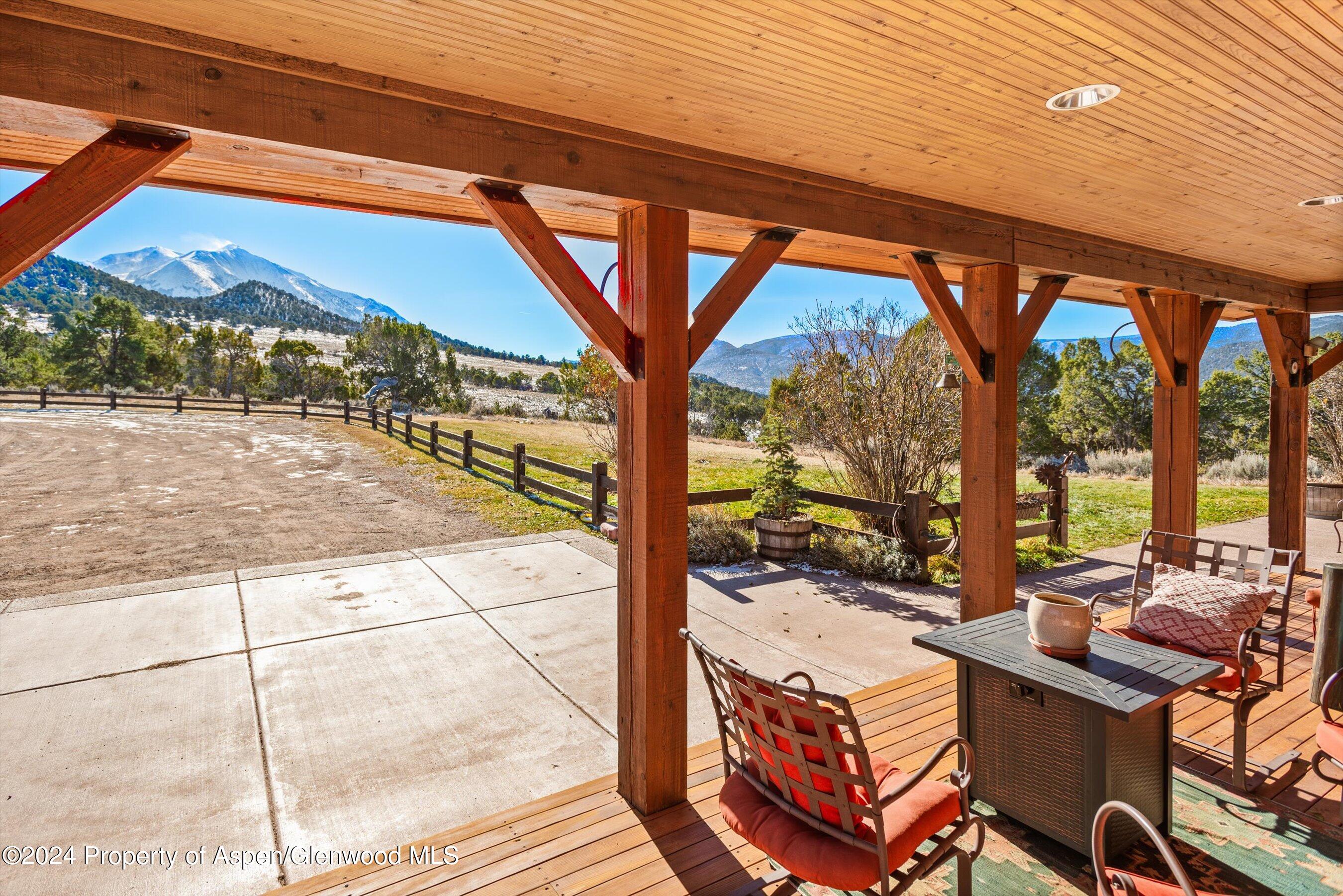 425 Stark Mesa Road Carbondale, CO 81623 - Photo 11 of 79 06-425StarkMesa_241120006