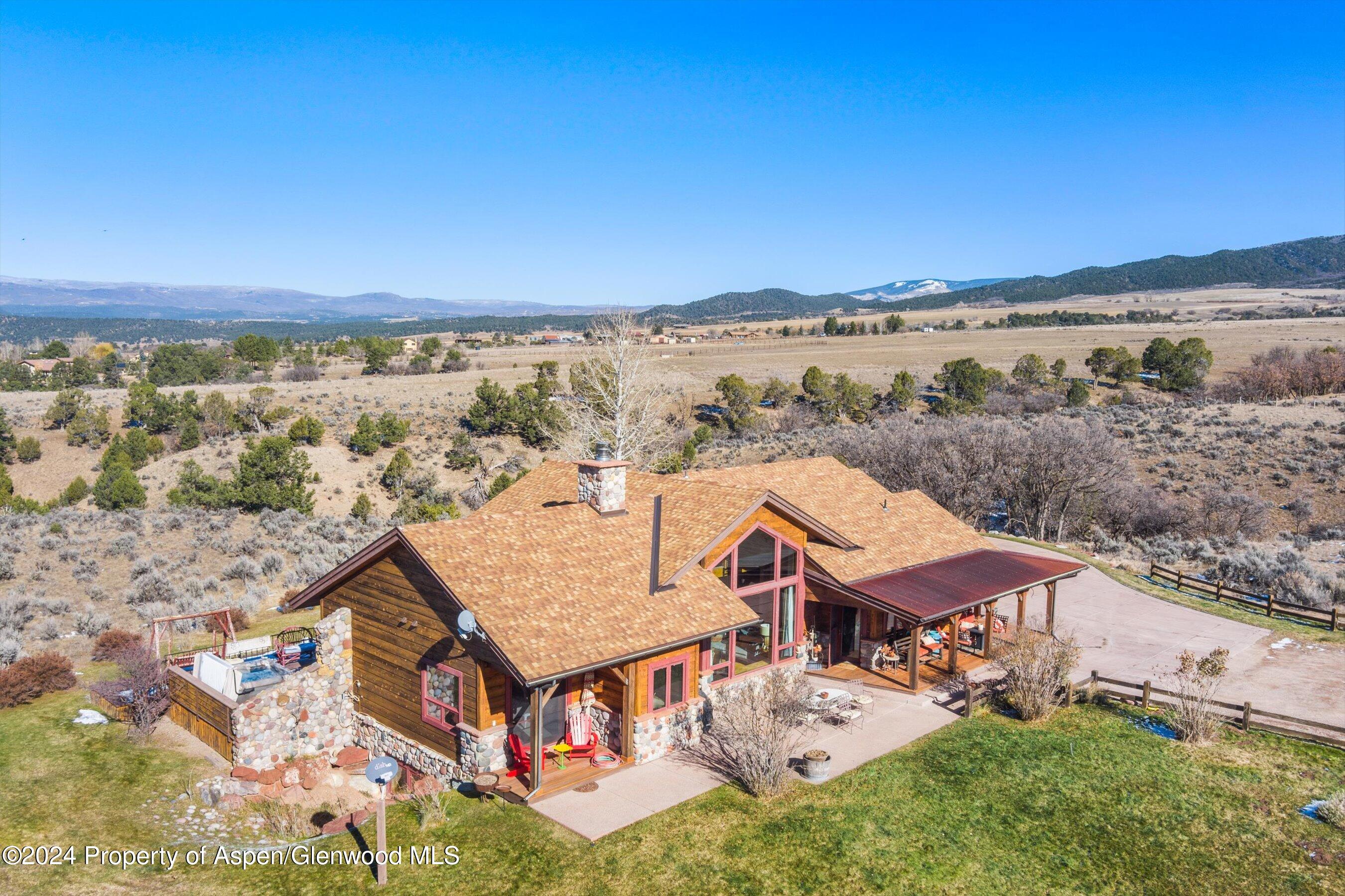 425 Stark Mesa Road Carbondale, CO 81623 - Photo 29 of 79 25-425StarkMesa_241120026