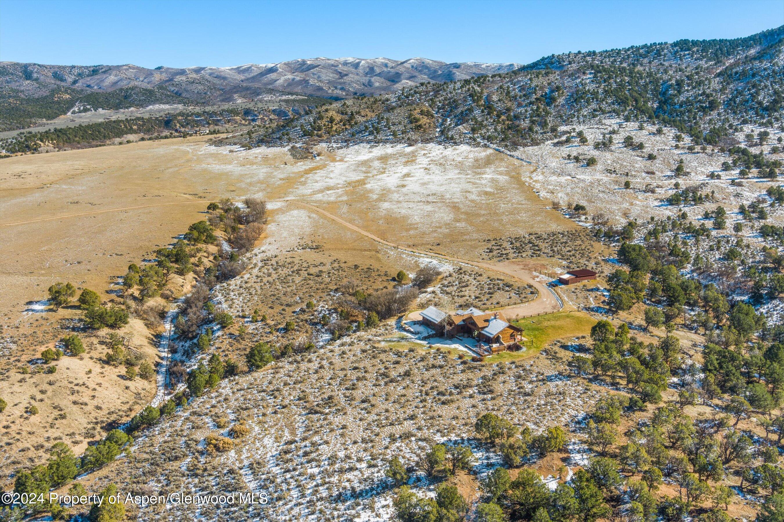 425 Stark Mesa Road Carbondale, CO 81623 - Photo 35 of 79 32-425StarkMesa_241120033