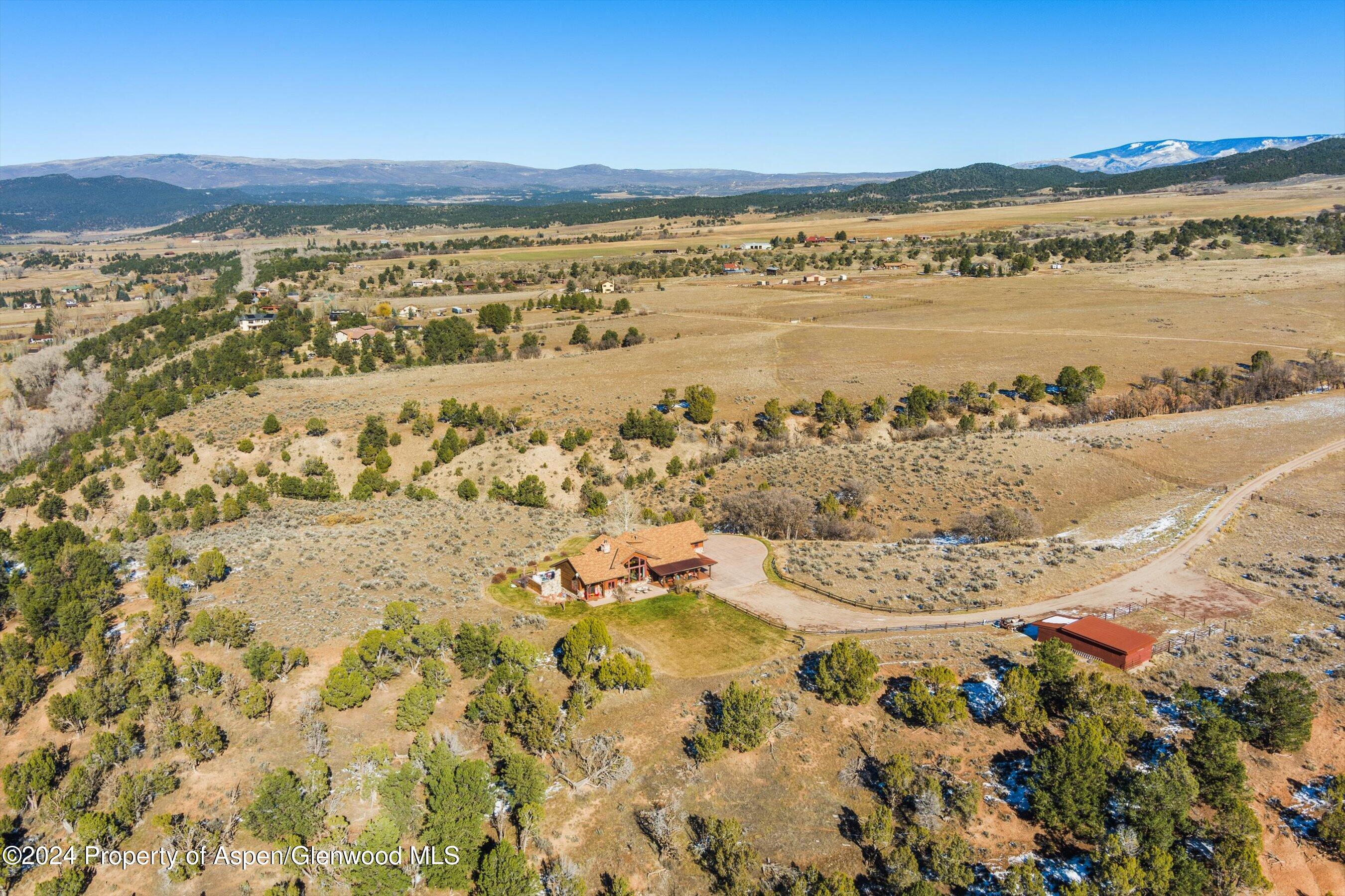 425 Stark Mesa Road Carbondale, CO 81623 - Photo 36 of 79 33-425StarkMesa_241120034