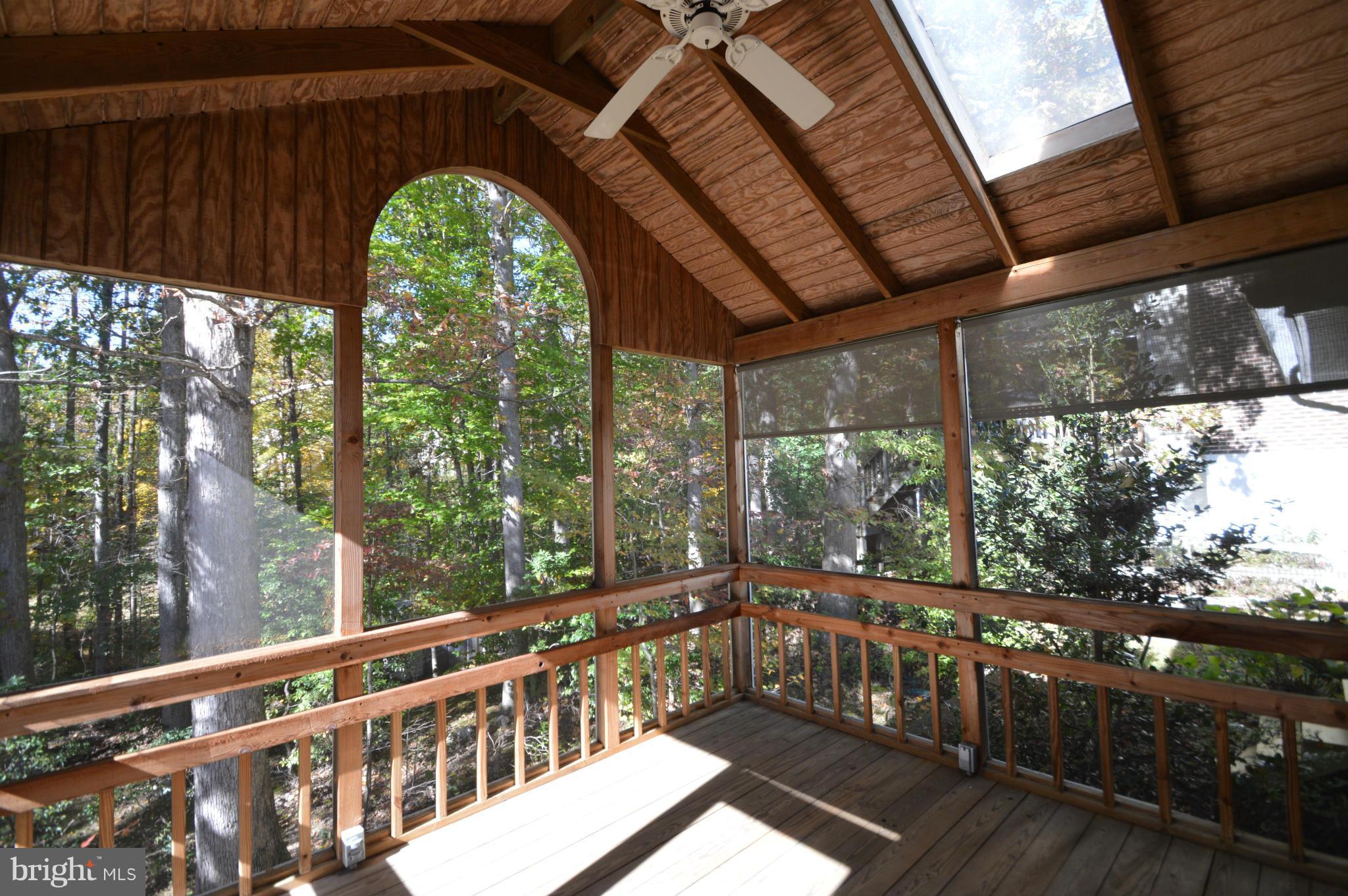 8014 Diving Cliff Lane Springfield, VA 22153 - Photo 15 of 19 Screened-In Porch