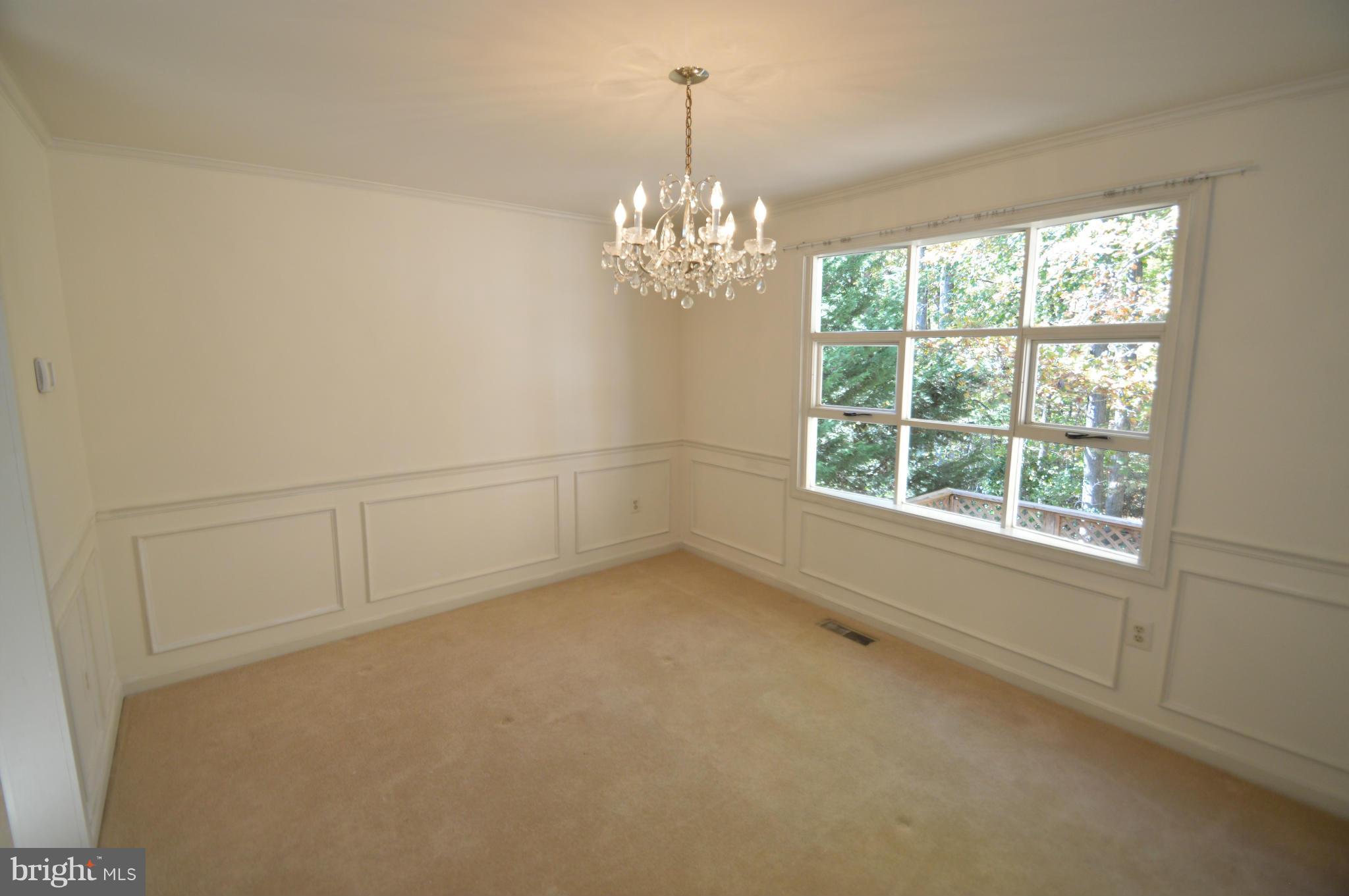 8014 Diving Cliff Lane Springfield, VA 22153 - Photo 9 of 19 Dining Room