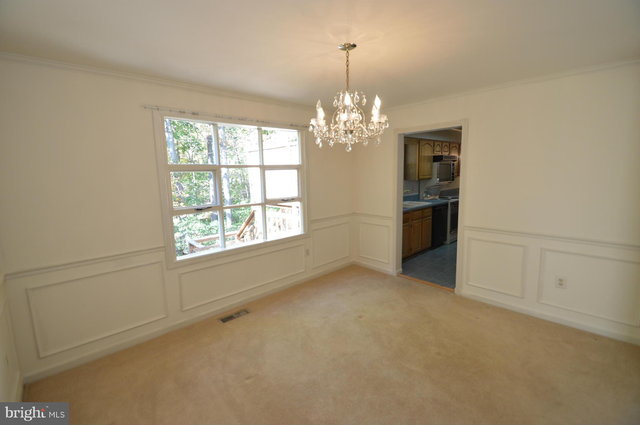 8014 Diving Cliff Lane Springfield, VA 22153 - Photo 10 of 19 Dining Room