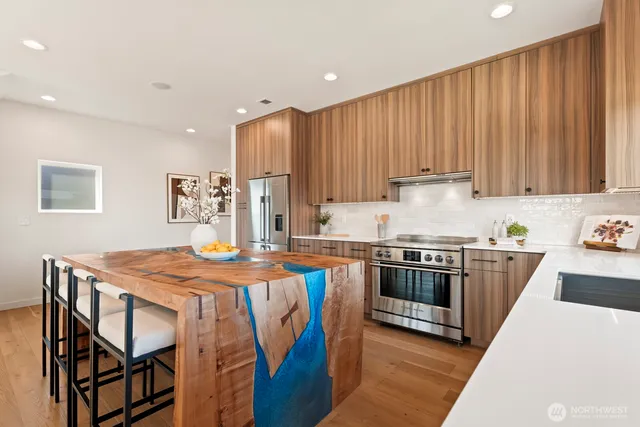 $1,519,000 | 748 North 96th Street, Seattle, WA 98103