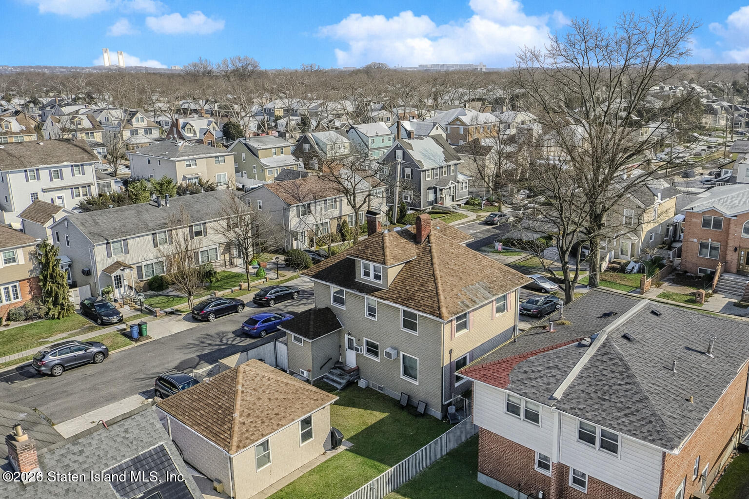 3 3rd Street Staten Island, NY 10306 - Photo 35 of 35 an aerial view of multiple houses with a yard