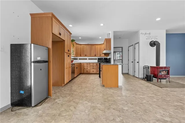 $469,000 | 36406 East Old Pink Hill Road, Oak Grove, MO 64075