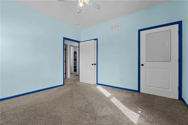 $469,000 | 36406 East Old Pink Hill Road, Oak Grove, MO 64075