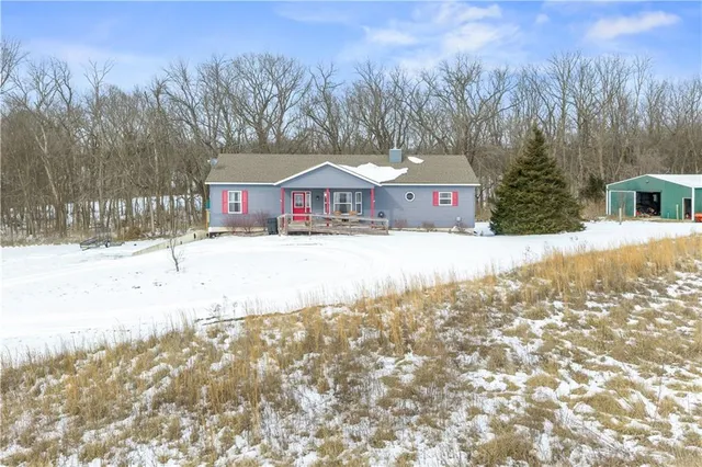 $469,000 | 36406 East Old Pink Hill Road, Oak Grove, MO 64075