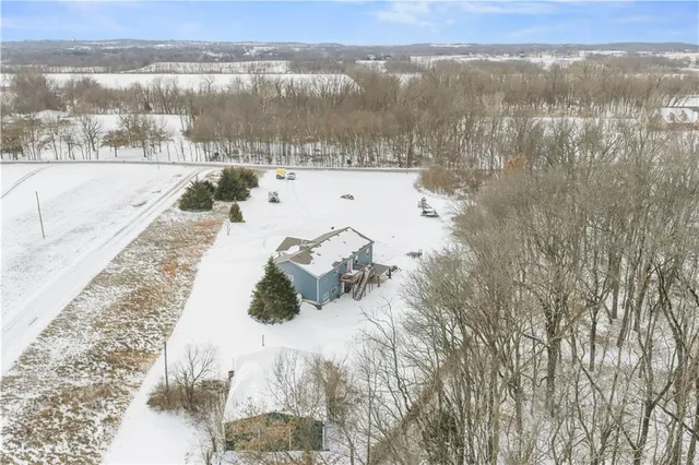 $469,000 | 36406 East Old Pink Hill Road, Oak Grove, MO 64075