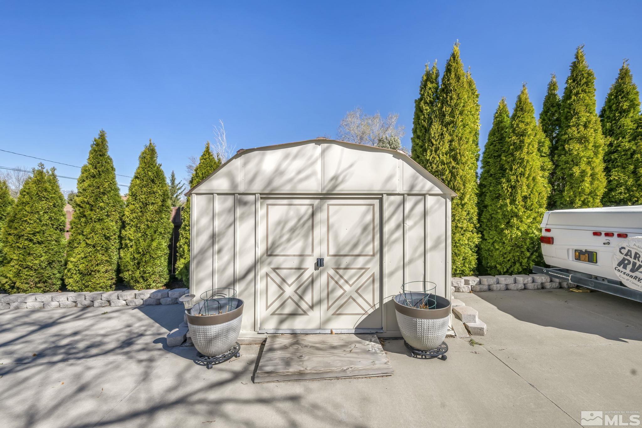 14435 Virginia Foothills Drive Reno, NV 89521 - Photo 31 of 40 a view of outdoor space and yard