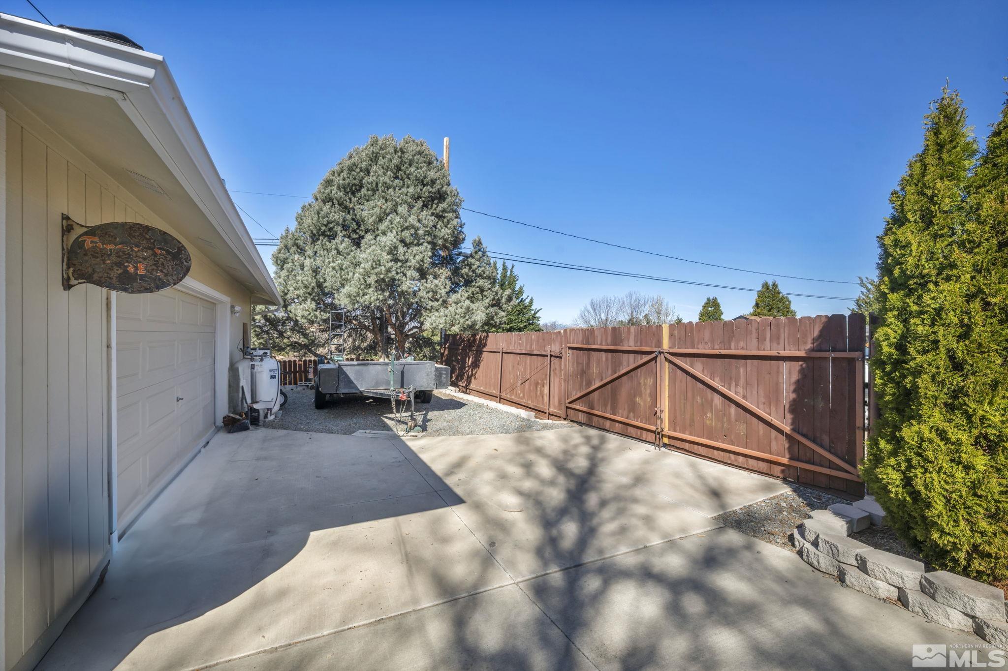 14435 Virginia Foothills Drive Reno, NV 89521 - Photo 33 of 40 a view of a backyard