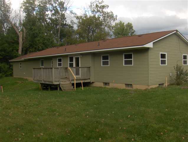 12650 South Byron Road Byron, MI 48418 - Photo 5 of 5 31072463-4.JPG