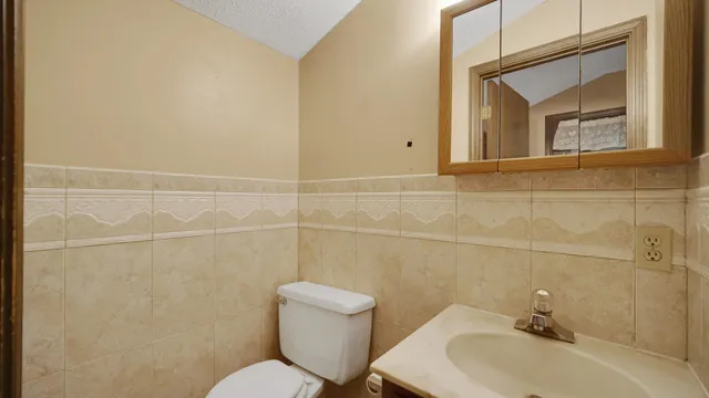 $400,500 | 114 East Jersey Street, Hanna, IN 46340