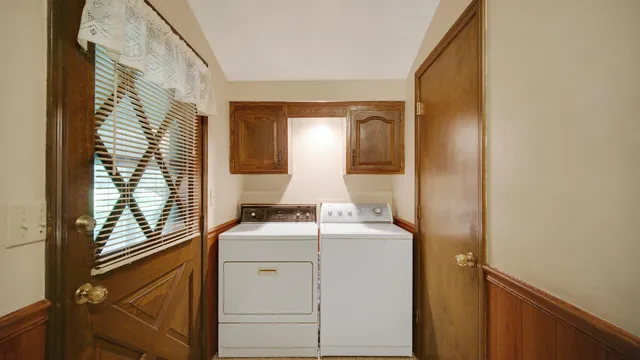 $400,500 | 114 East Jersey Street, Hanna, IN 46340