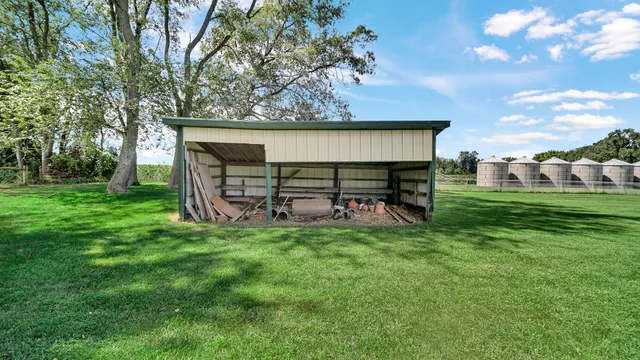 $400,500 | 114 East Jersey Street, Hanna, IN 46340