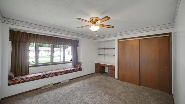 $397,500 | 114 East Jersey Street, Hanna, IN 46340